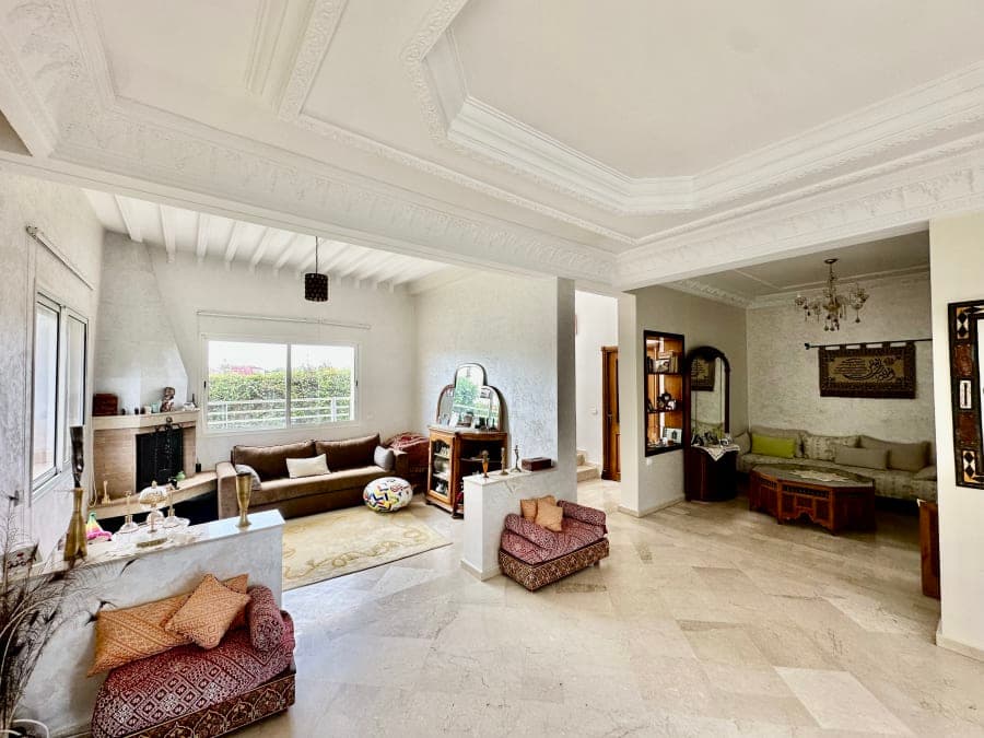Villa 5 chambres avec jardin et terrasse à vendre à Tamaris, Dar Bouazza — photo 2