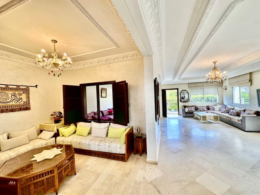 Villa 5 chambres avec jardin et terrasse à vendre à Tamaris, Dar Bouazza — photo 4