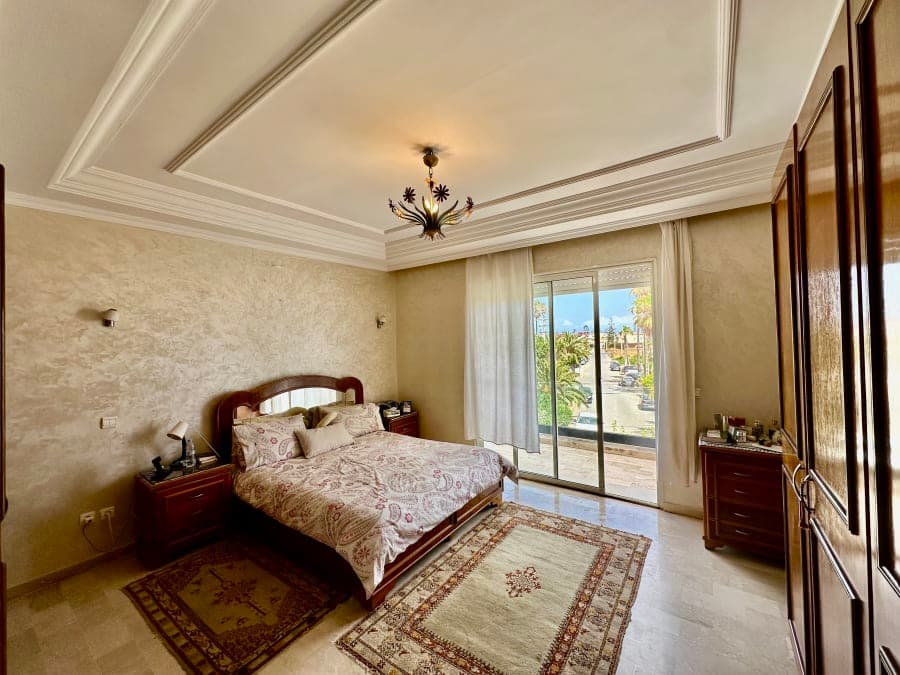 Villa 5 chambres avec jardin et terrasse à vendre à Tamaris, Dar Bouazza — photo 7