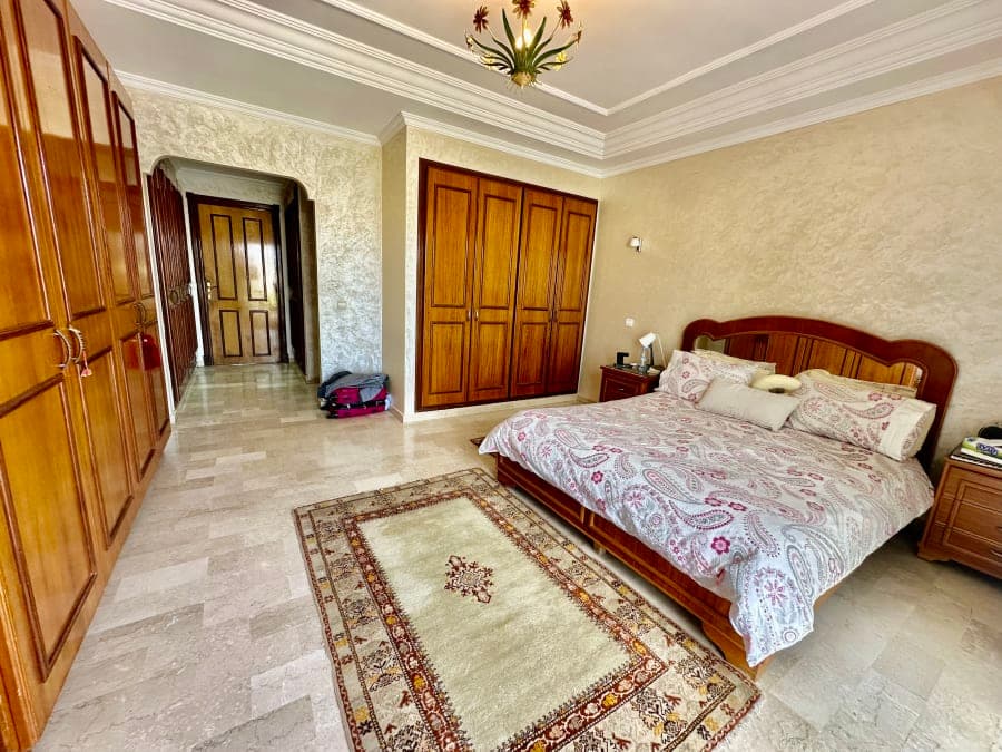 Villa 5 chambres avec jardin et terrasse à vendre à Tamaris, Dar Bouazza — photo 8