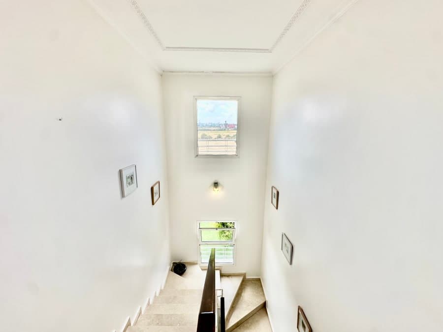 Villa 5 chambres avec jardin et terrasse à vendre à Tamaris, Dar Bouazza — photo 24
