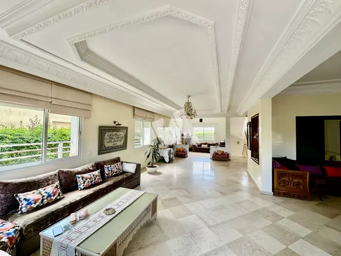 Villa meublée 375m² 5 chambres terrasse jardin à vendre à Dar Bouazza Tamaris1 — photo 1