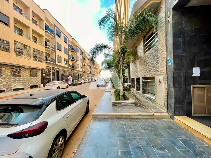 Local commercial 66m² terrasse Sidi Maarouf Casablanca à louer — photo 1