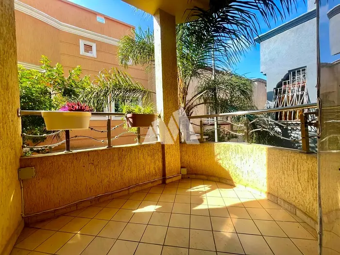 Villa moderne 336 m² 4 chambres terrasse balcon cuisine équipée Sidi Bernoussi Casablanca — photo 18
