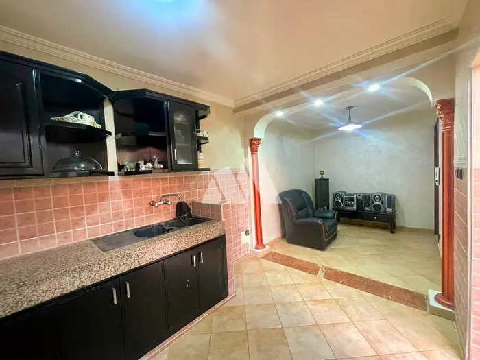 Villa moderne 336 m² 4 chambres terrasse balcon cuisine équipée Sidi Bernoussi Casablanca — photo 6