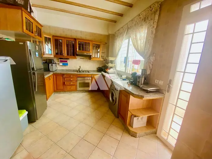 Appartement 84m² 2 chambres terrasse climatisation à vendre quartier Hopitaux Casablanca — photo 4