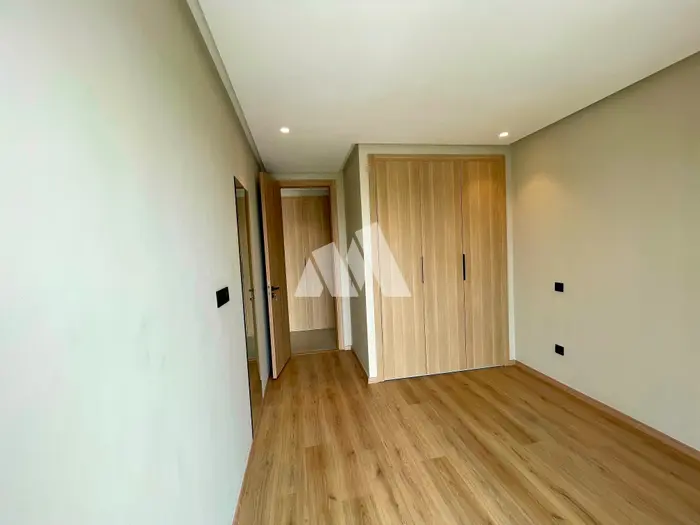 Appartement 1 chambre 53 m² à louer à Casablanca quartier Oasis terrasse climatisation — photo 13