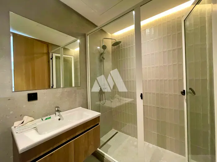 Appartement 1 chambre 53 m² à louer à Casablanca quartier Oasis terrasse climatisation — photo 11